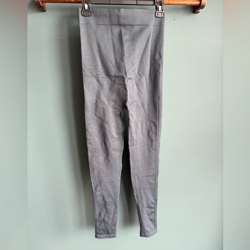 Blanqi Everyday High Waisted Support Leggings - Picture 8 of 13